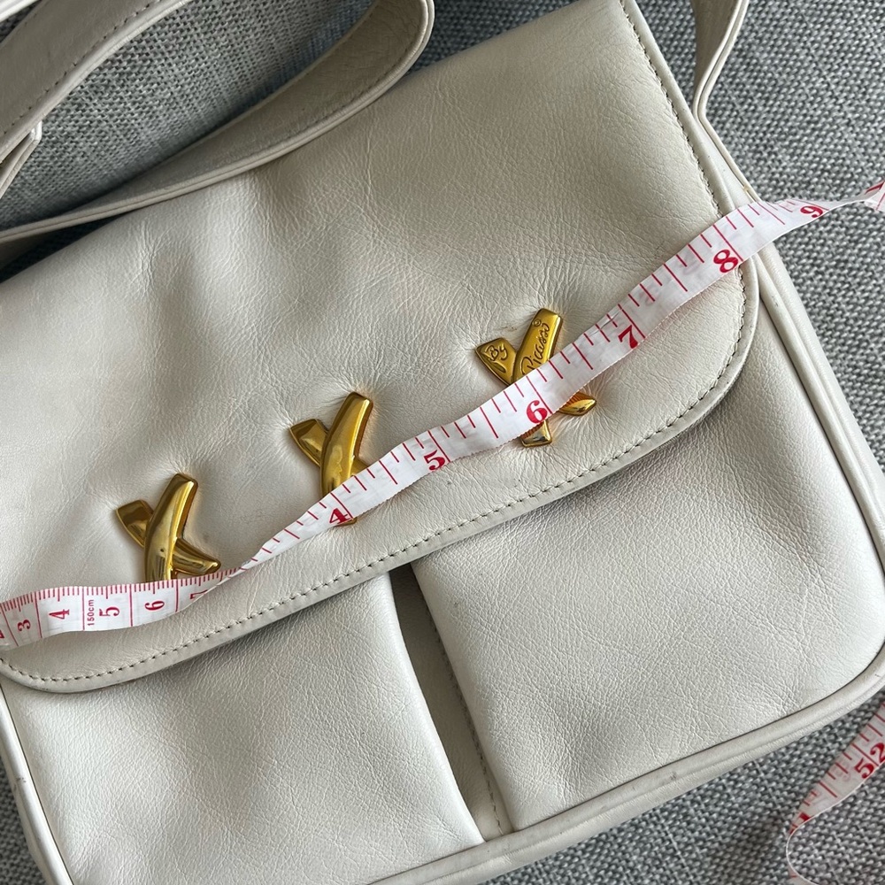 Paloma Picasso White Leather shoulder Bag with Gold logo - Picture 13 of 17